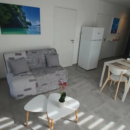 T2 40m2 2 Chambres, Garage, Proche * エクスレバン