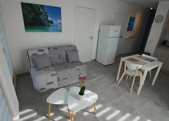 T2 40m2 2 Chambres, Garage, Proche * エクスレバン